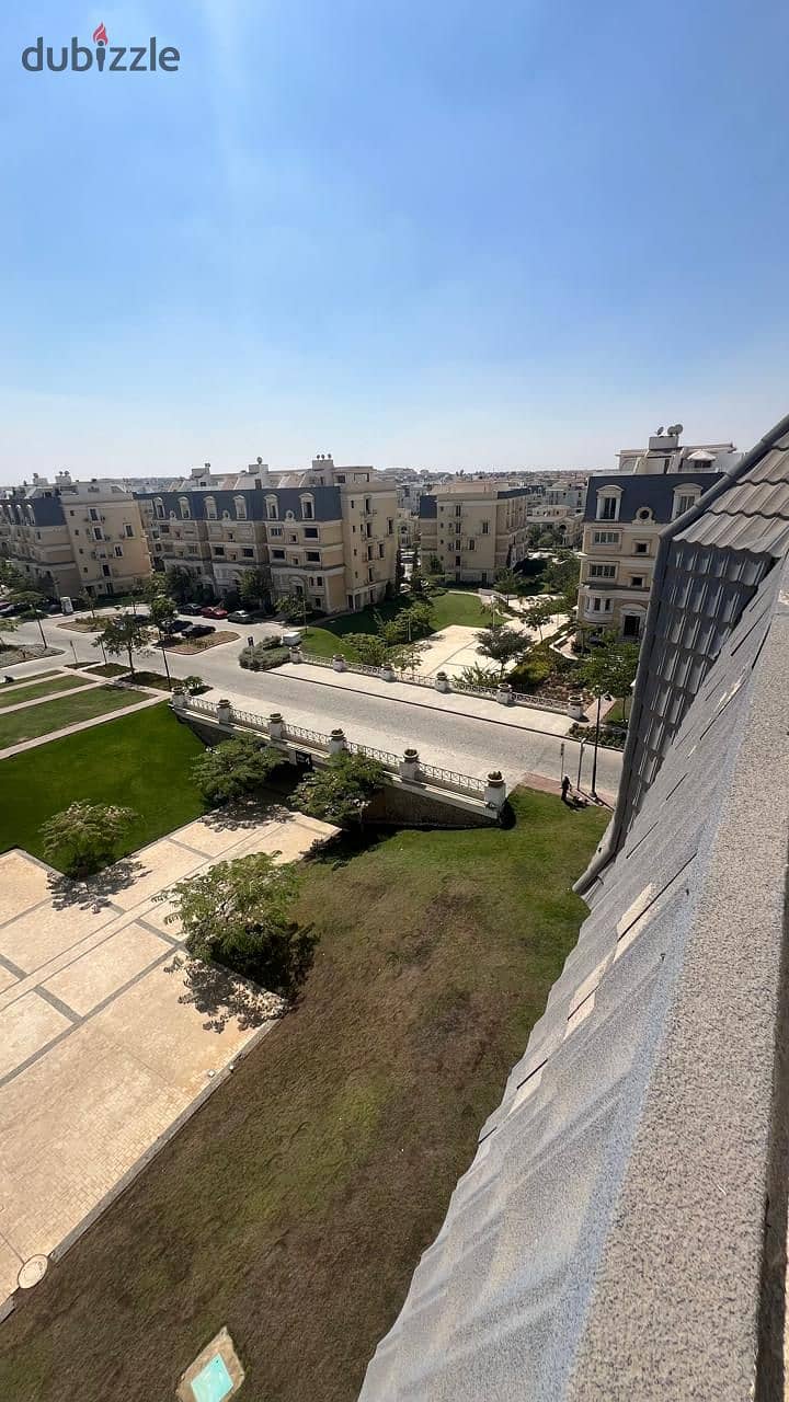 Penthouse for sale in Mountain View Hyde Park 190 m2 Best price in the market 10.5 Million perfectly located in Fifth Settlement in the golden square 13