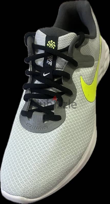 Nike shoes size 42 from USA 1