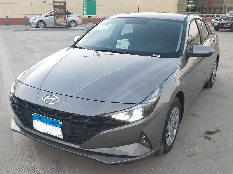 Hyundai Elantra 2022 0