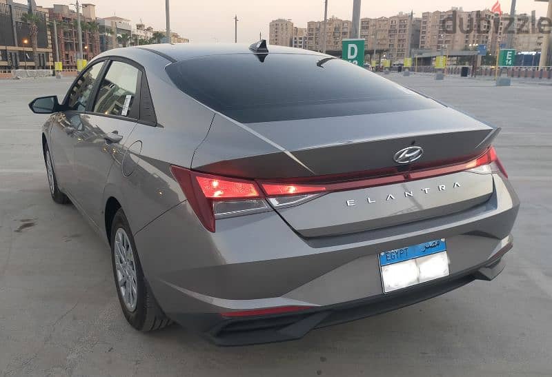 Hyundai Elantra 2022 2