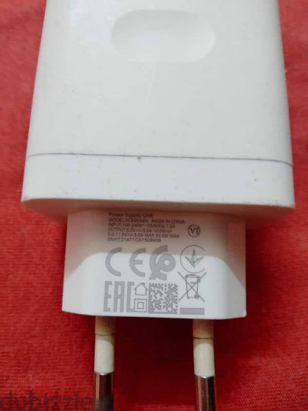 Oppo charger head 1