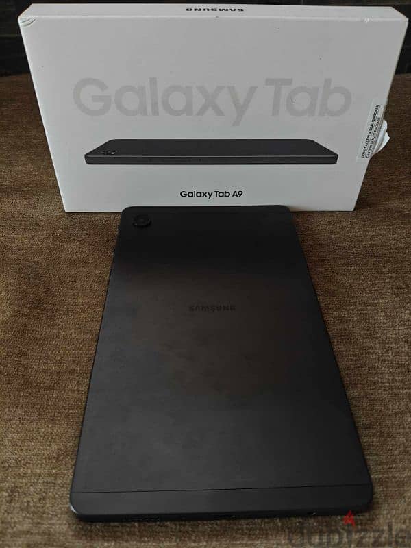 Samsung Galaxy Tab A9 •8.7"• 4