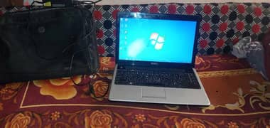 dell inspiron 1440 لاب توب 0