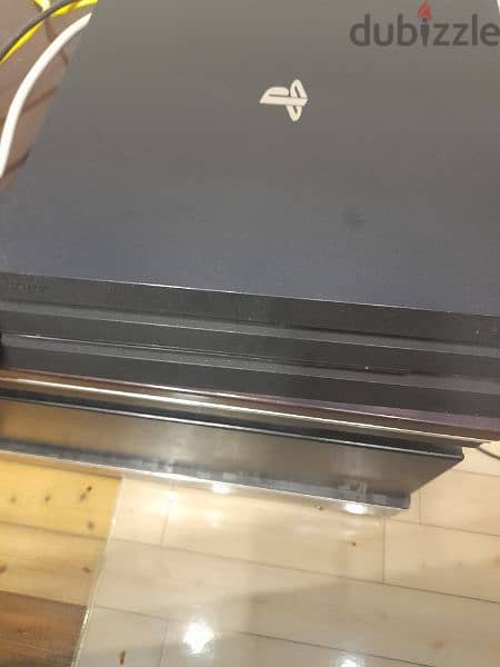 play station 4 pro 4k 1