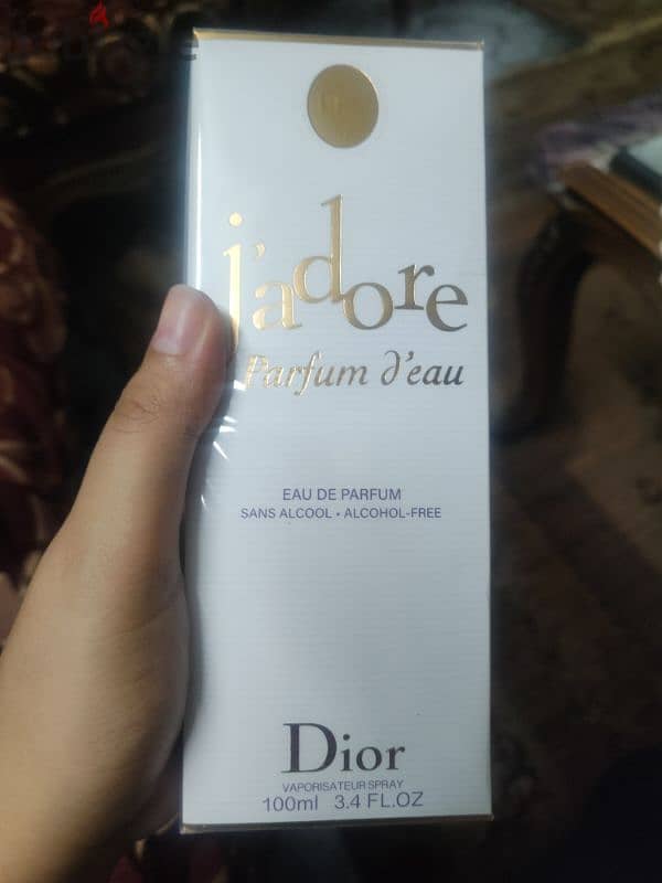 Dior jadore original with par code and serial number 3