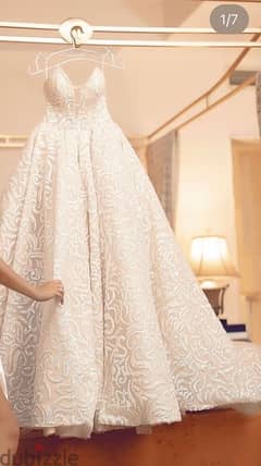 wedding dress