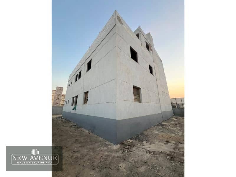 Admin Building 730m For sale at sale at Elsherouk          SH/MO 257 3