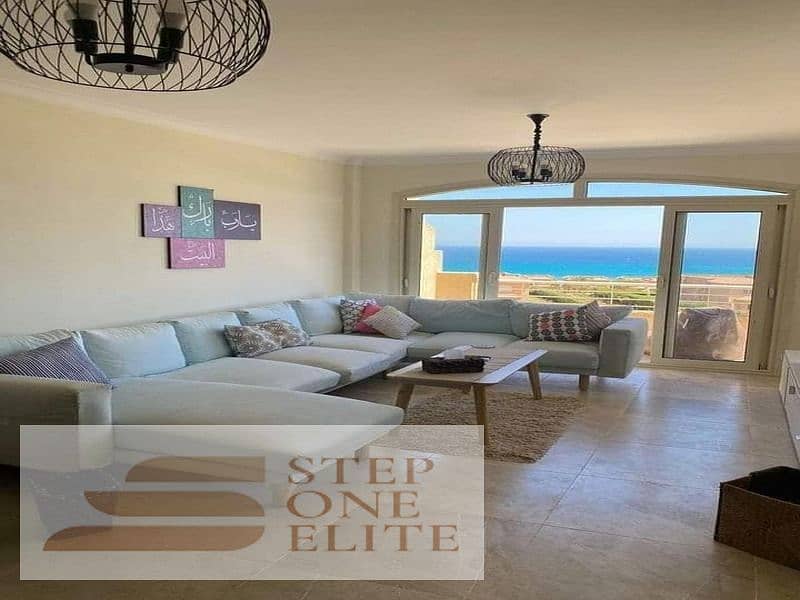 Chalet directly on the sea for sale in Akbar Beach in Ain Sokhna, near La Vista 3