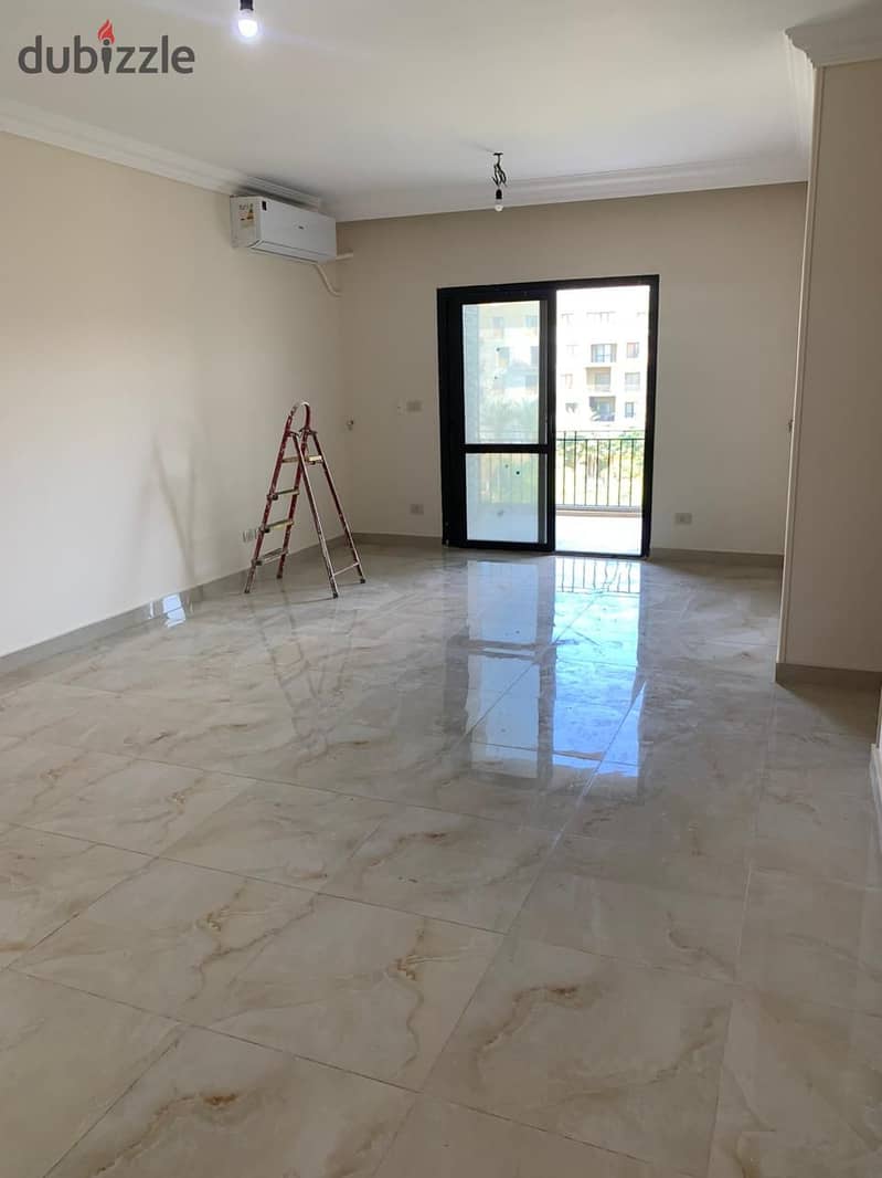 Apartment with kitchen and ac`s for rent in eastown sodic next to auc 45,000 8