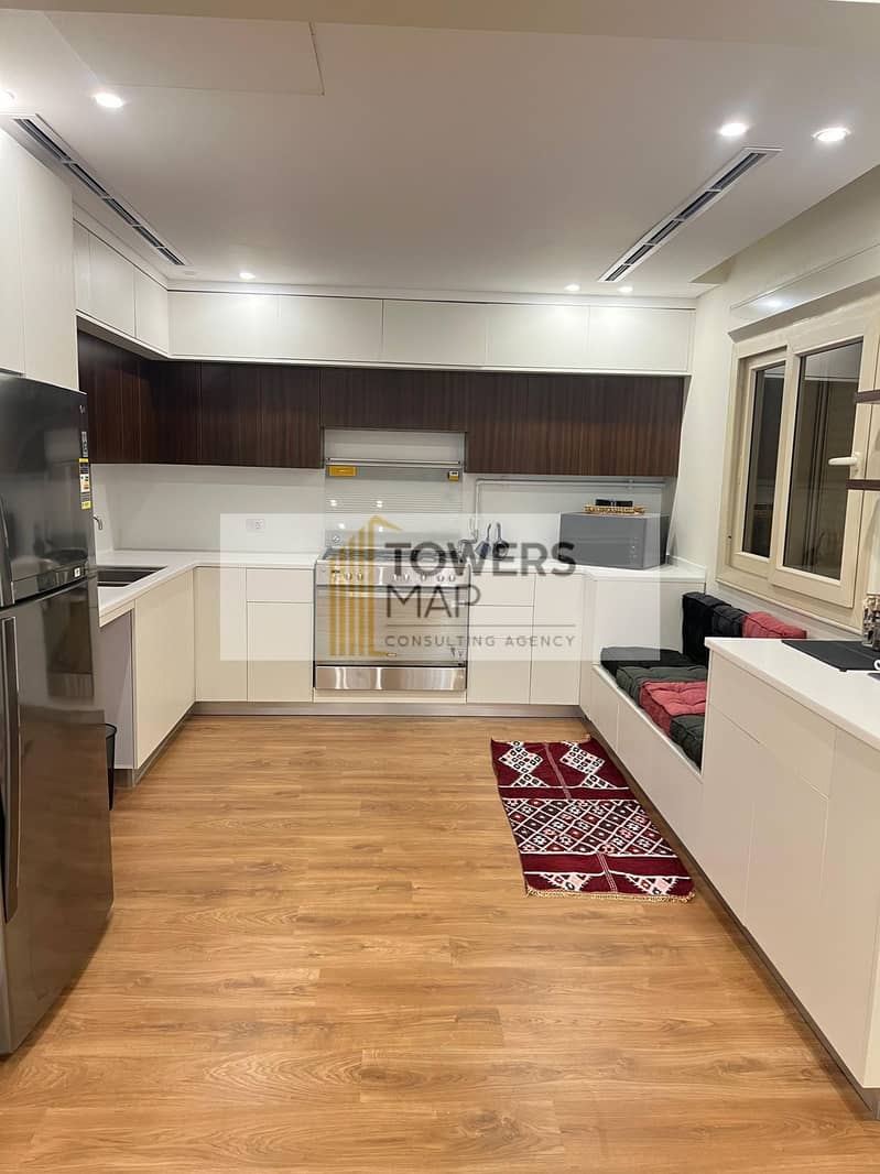 Town house ( Quad) For Sale in Patio 5 East / Fully Finished with AC - Kitchen /BUA 195 m -  Land  208 m 1