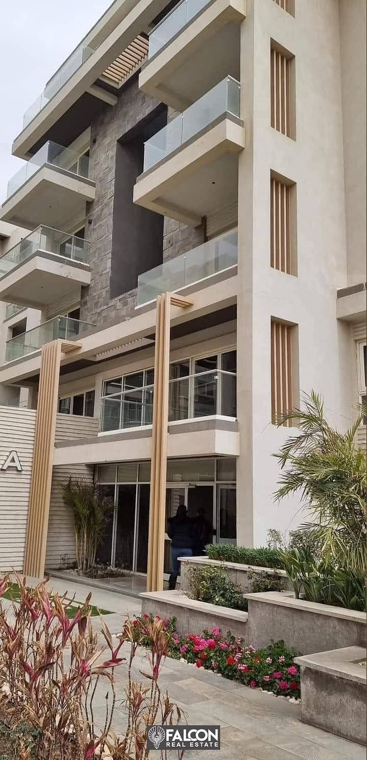 Apartment for sale160m immediate delivery Veiw Landscape Mountain View iCity New Cairo minutes from the American University 5