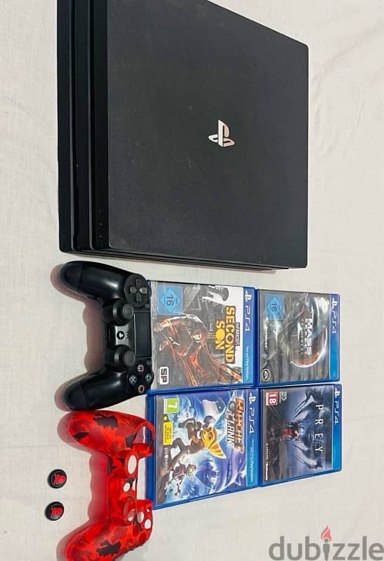 PS4 pro 1 T + one controller and its cover+4 CD 6