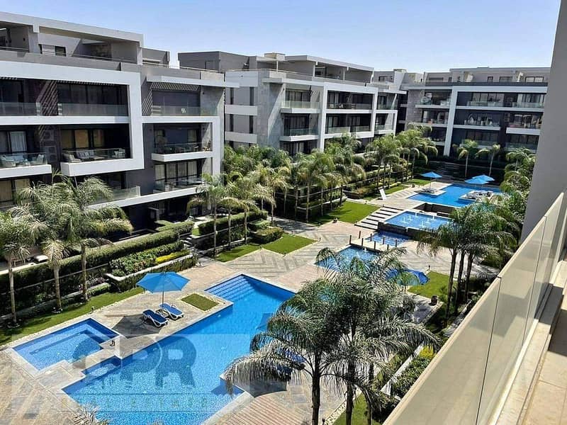 شقة دورمتكررللبيع في لافيستا الباتيو في قلب الجولدن سكوير فيو دايركت حمام سباحة +لاند سكيب / apartment for sale in el patio oro new cairo 6