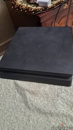 ps4 slim 1 tera مع دراعين original لسه متصينين اسعمال خفيف 0