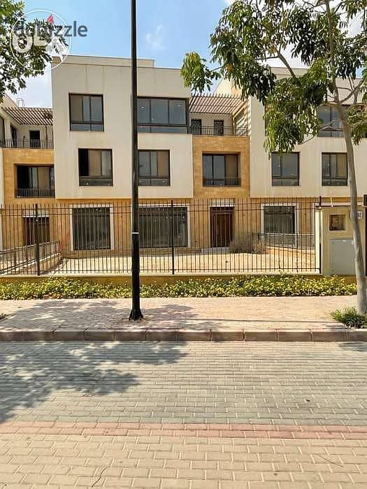 Ground floor duplex with garden for sale in Westown Sodic Sheikh Zayed 1