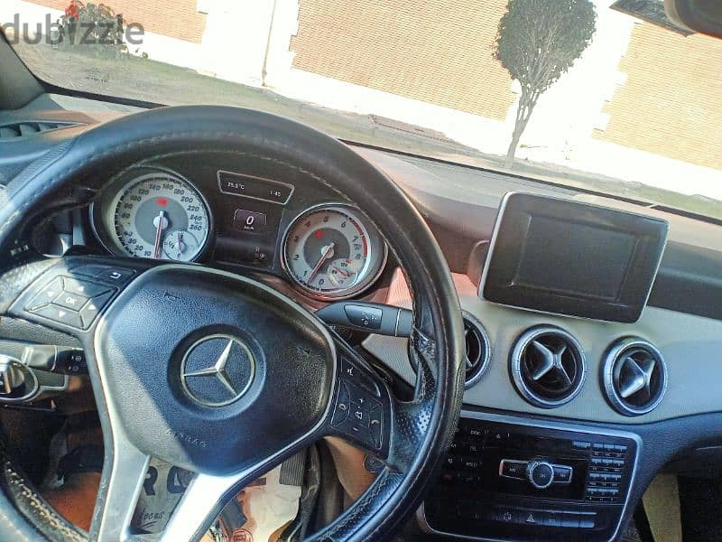 Mercedes-Benz CLA 180 2015 2