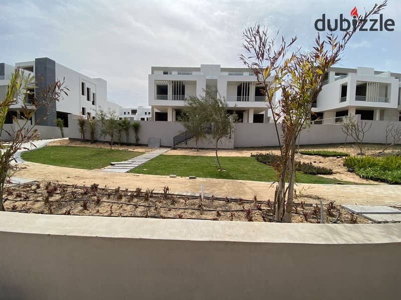 For sale, an apartment of 224 m, in Jules Compound, with immediate delivery 11