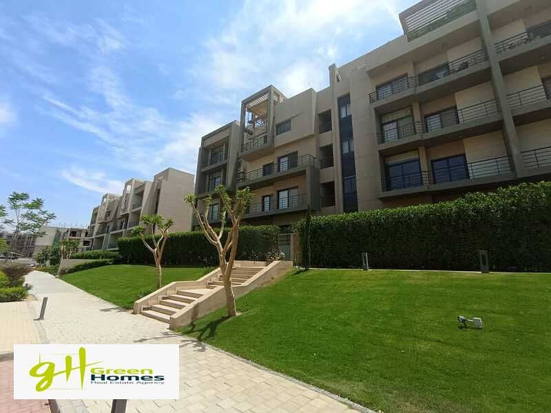 Own a distinctive unit with an area of 195 square meters 12