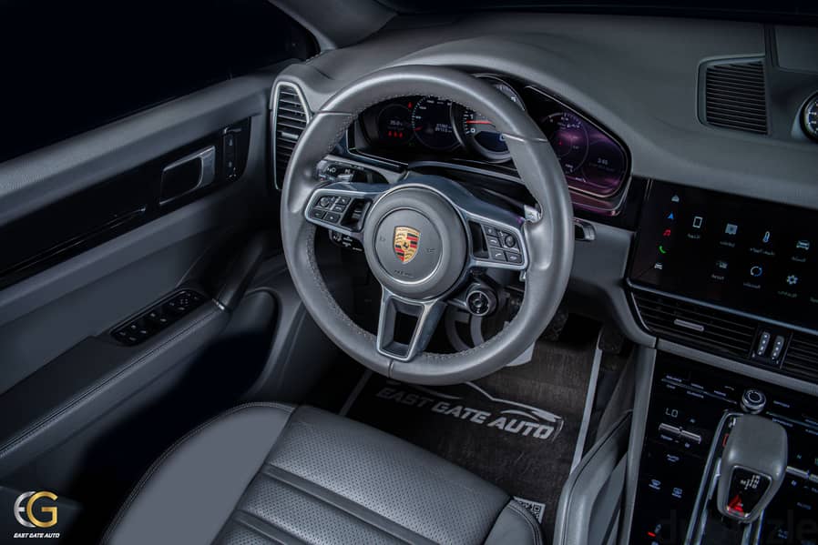 Porsche Cayenne 2022 Coupe 9