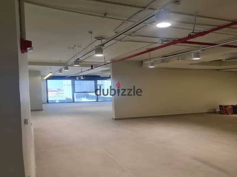 Office for rent 128 sqm fully finished in Hyde park ready to move 9