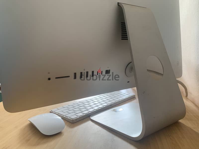 iMac 21.5 inch 2017 barely used 4