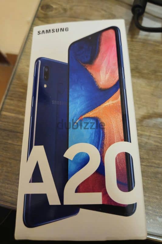 Samsung A20 بحاله ممتازه 4