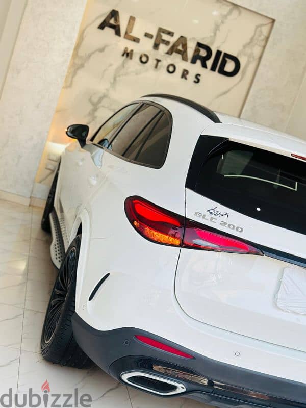 مرسيدس GLC 200 2023 AMG اعلي فئة زيرو ادفع 1,800 وقسط بأقل فوائد 8