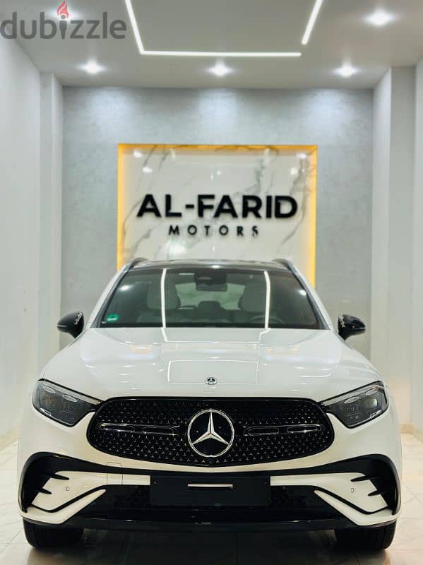 مرسيدس GLC 200 2023 AMG اعلي فئة زيرو ادفع 1,800 وقسط بأقل فوائد 10