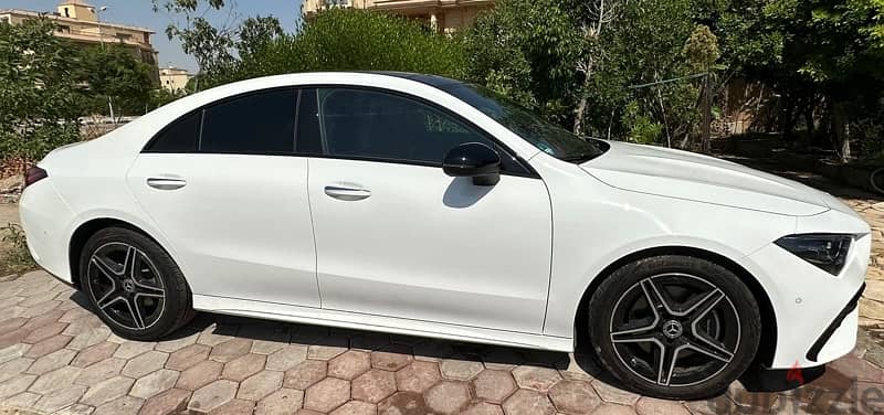 Mercedes-Benz CLA 200 2024 4