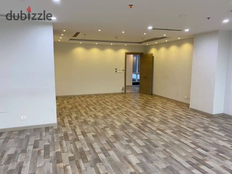 Office fully finished with Ac's 123 sqm for rent in Trivium complex 7