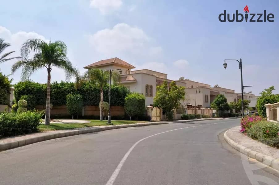 Twin house for sale 303 m² Greens Sheikh Zayed 7