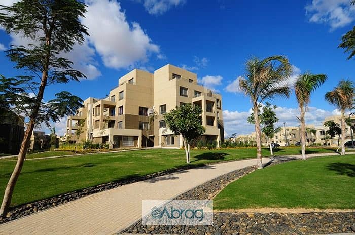 Ground floor apartment with garden for sale in Palm Parks October, fully finished, with a distinctive view 2