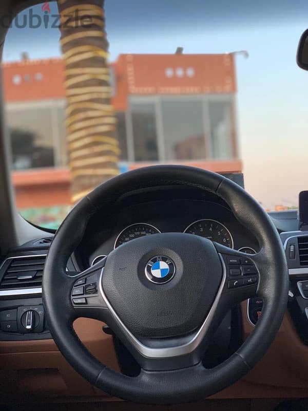 بي ام دبليو 320 2018/BMW320i 9