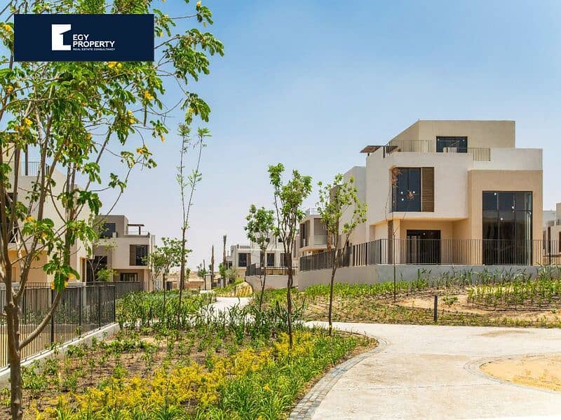 villa standalone with open view , 10-year installments in Sodic East Compound, Al-Shorouk, in front of Madinaty 9