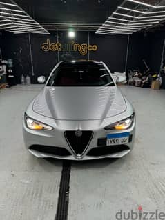 Alfa Romeo Giulia 2021 0