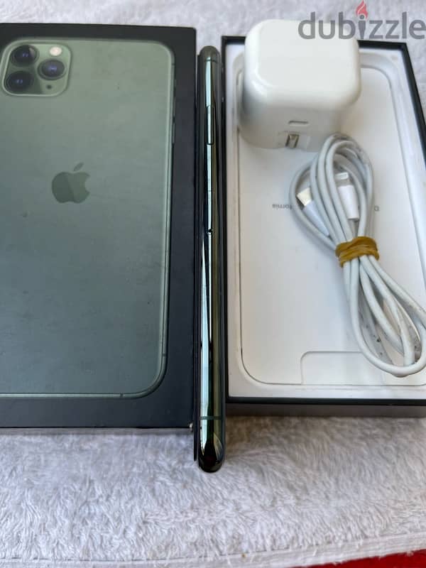 iphone 11 pro max 256G 5