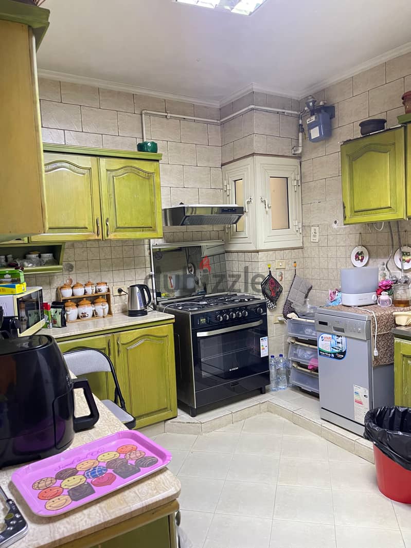 Apartment 200m in Nasr City for sale with Kitchen شقة فى مدينة نصر 4