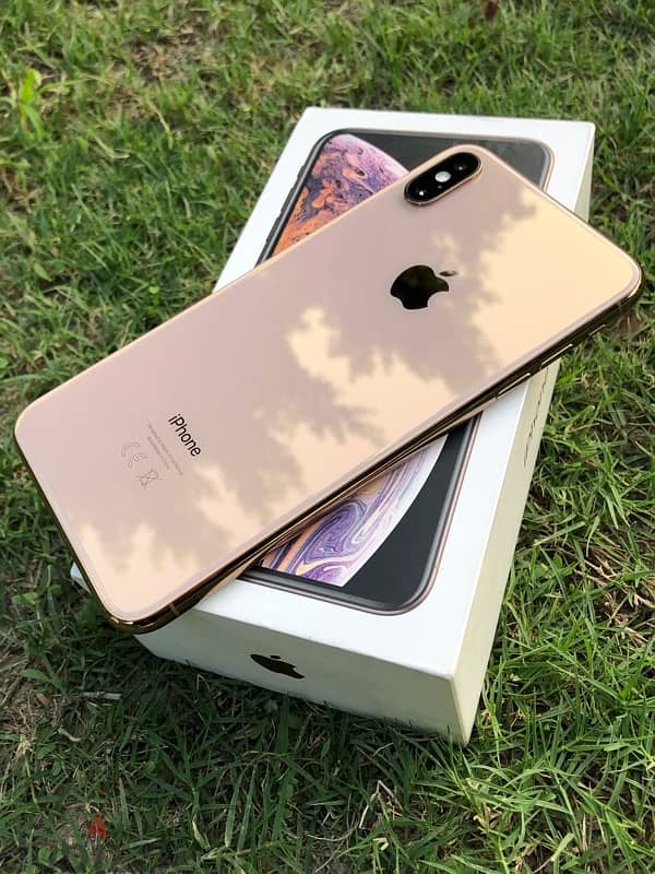 iphone xs max 2