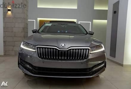 Skoda Superb2023 Ambition ادفع 900 الف واستلم عربيتك باقل فايده 16