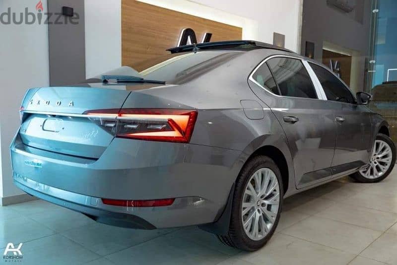 Skoda Superb2023 Ambition ادفع 900 الف واستلم عربيتك باقل فايده 16 5