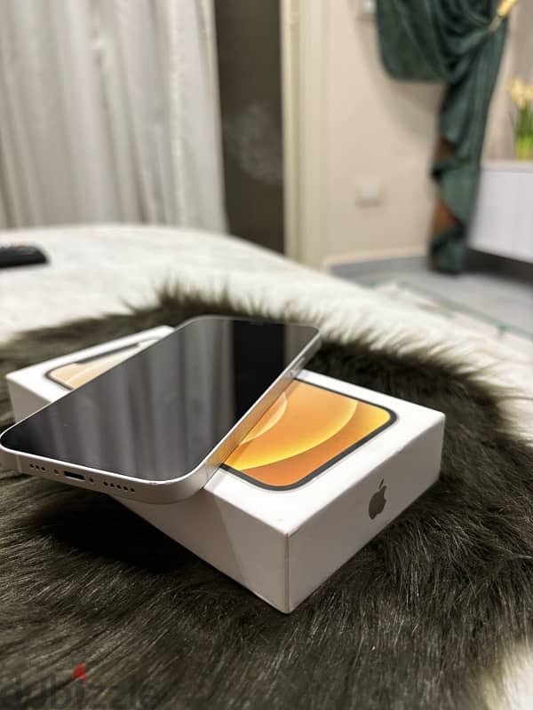 iPhone 12 for sale          ايفون ١٢ للبيع 4