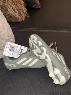 Original Adidas Predator (New)