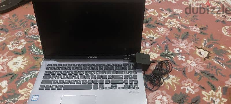 Laptop    مستعمل 4