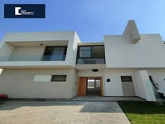 Twinhouse villa Resale, old price, in Al Burouj Compound - A very special location in front of Madinty 0