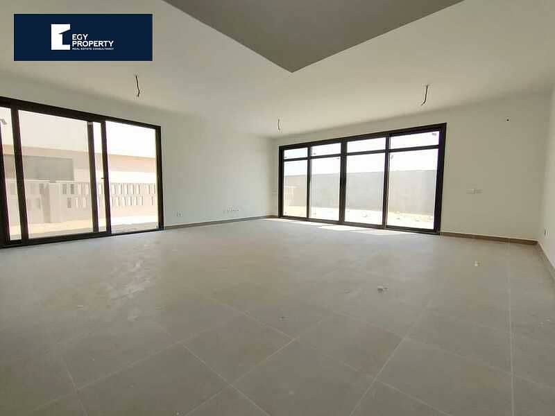 Twinhouse villa Resale, old price, in Al Burouj Compound - A very special location in front of Madinty 4