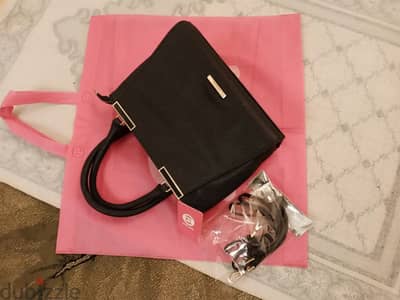 شنطة  يد handbag