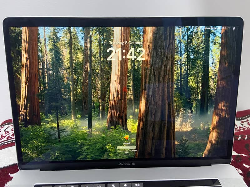 MacBook Pro 2018 Core I9 15 inches 1 Tb 4