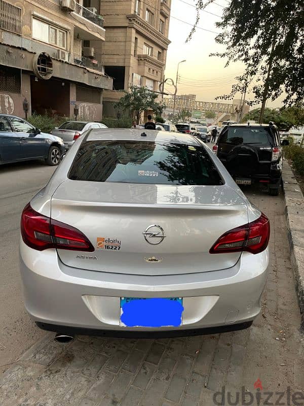 اوبل استرا ٢٠٢١ فابريكا بالكامل - Opel Astra 2021 65000 km 3