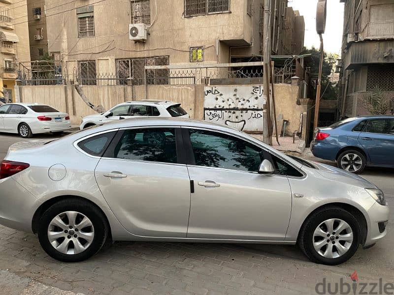 اوبل استرا ٢٠٢١ فابريكا بالكامل - Opel Astra 2021 65000 km 4