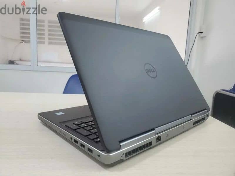 Dell Precision 7510 1